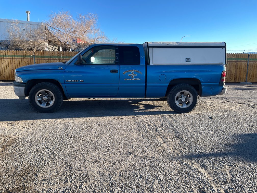 1999 Dodge Ram 1500 (HAS TX TITLE) (O)
