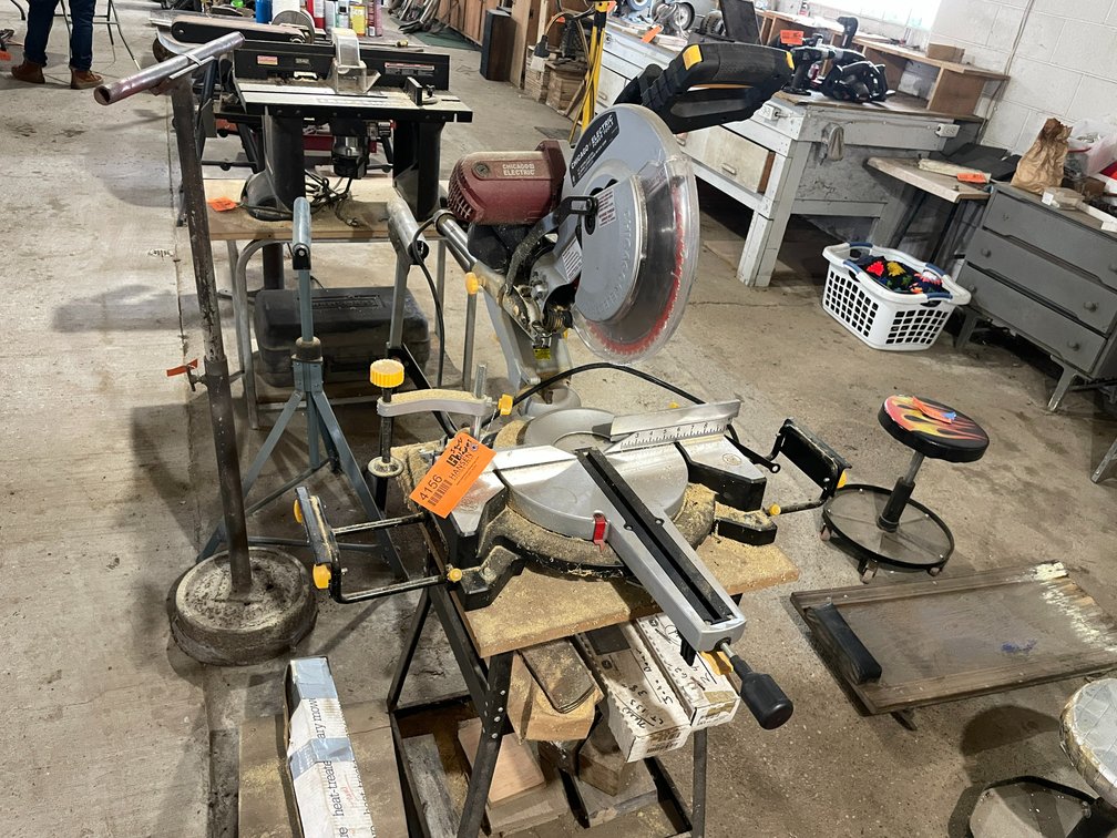 Chicago Electric 12" Miter Saw