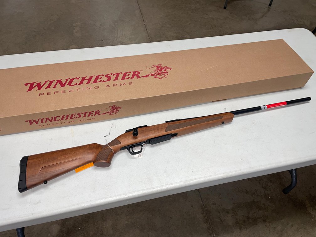 Winchester Sporter 6.8 Western Bolt Action Rifle, SN: PT19531YW357