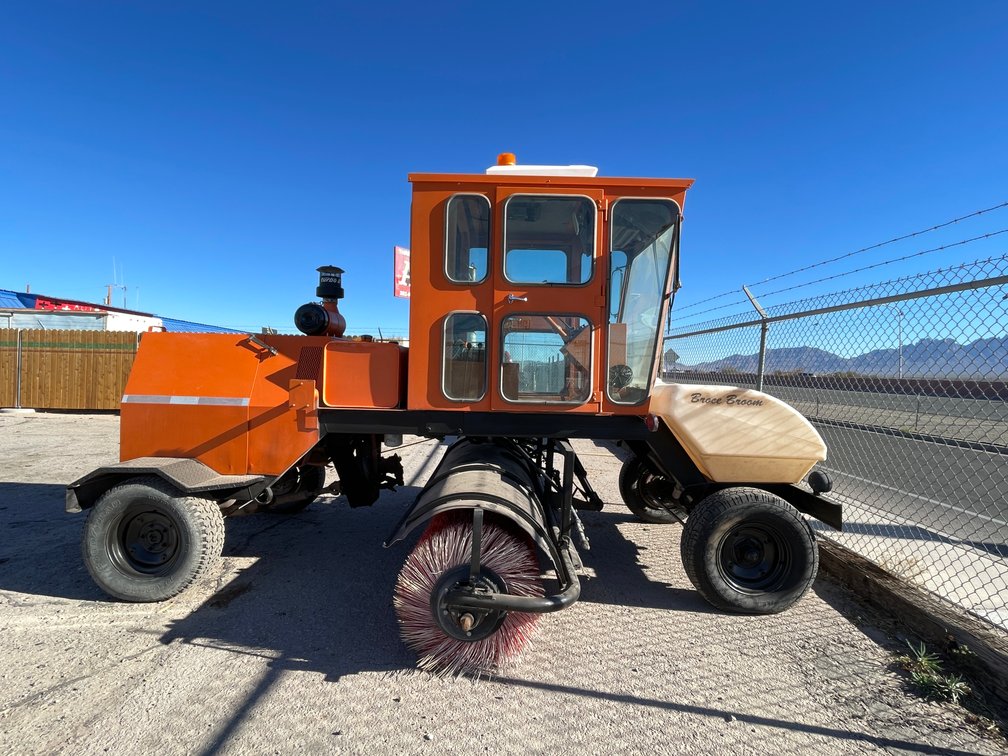 Broce Broom RJ 300 Sweeper (O)