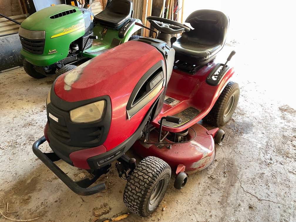 Craftsman YT3000 Riding Lawn Mower
