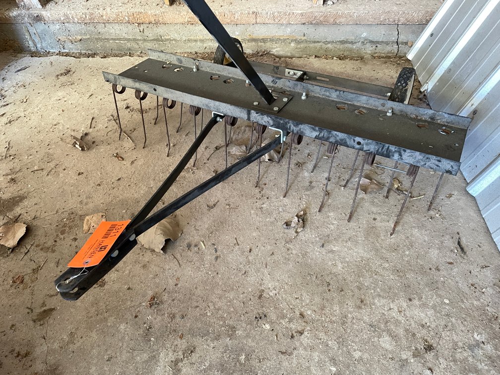 Yard Thatcher