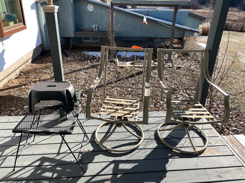 (2) Patio Chairs