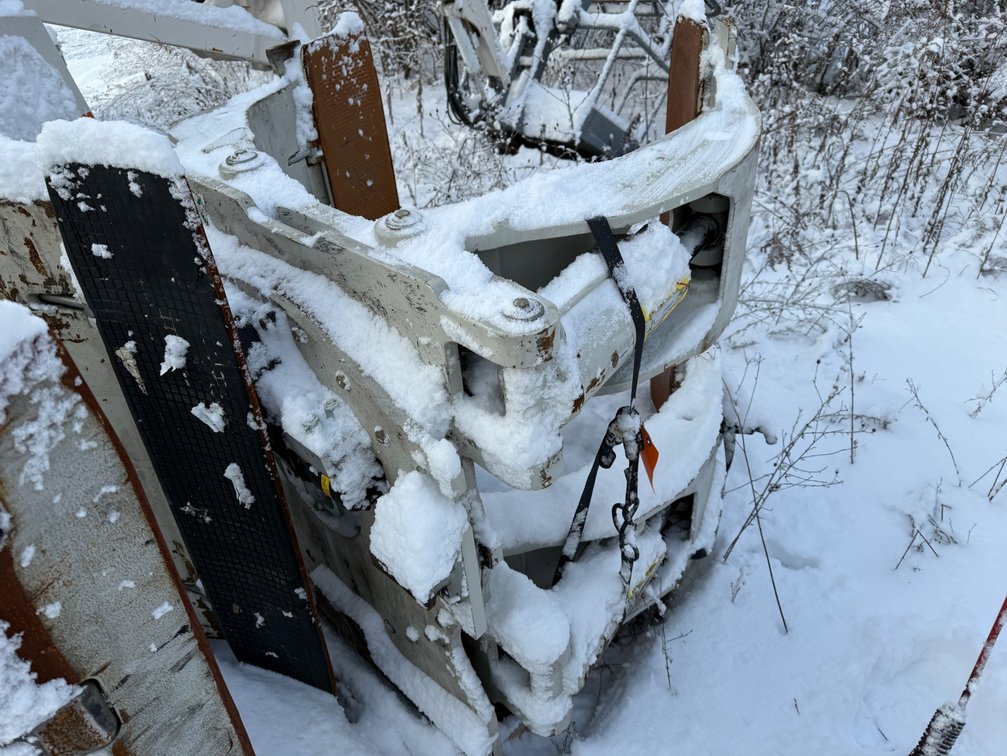 Fork Lift Mount Roll Graple Attachment, (Located in West Allis, WI)
