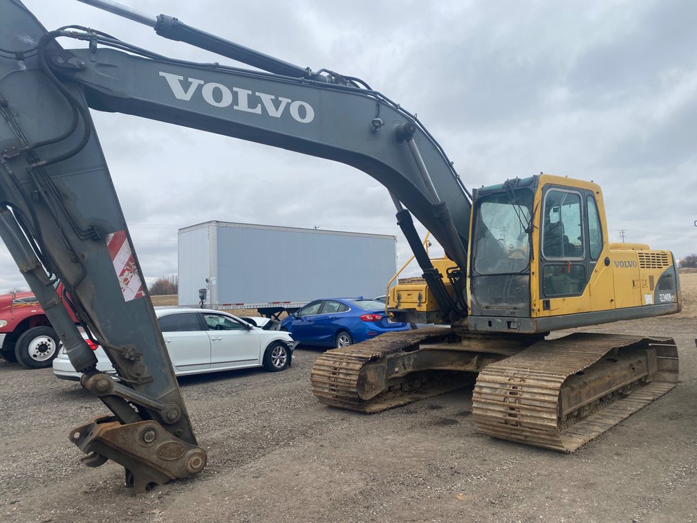 2006 Volvo EC240B LC Excavator