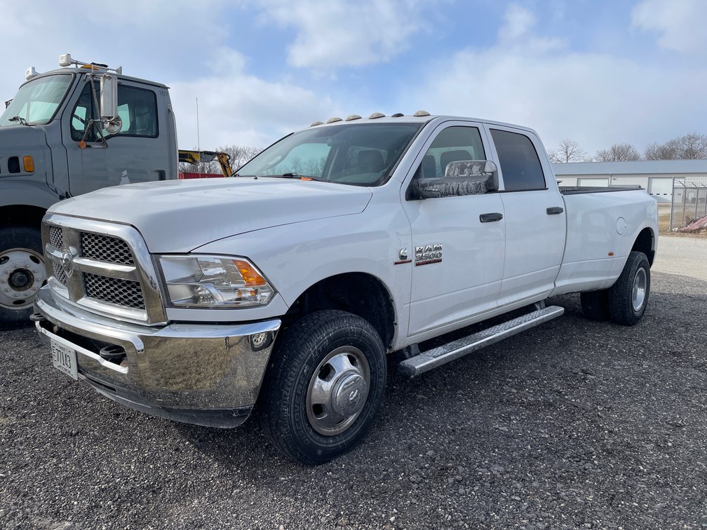2017 Ram 3500, 4 x 4, Cummins (Has WI Title)