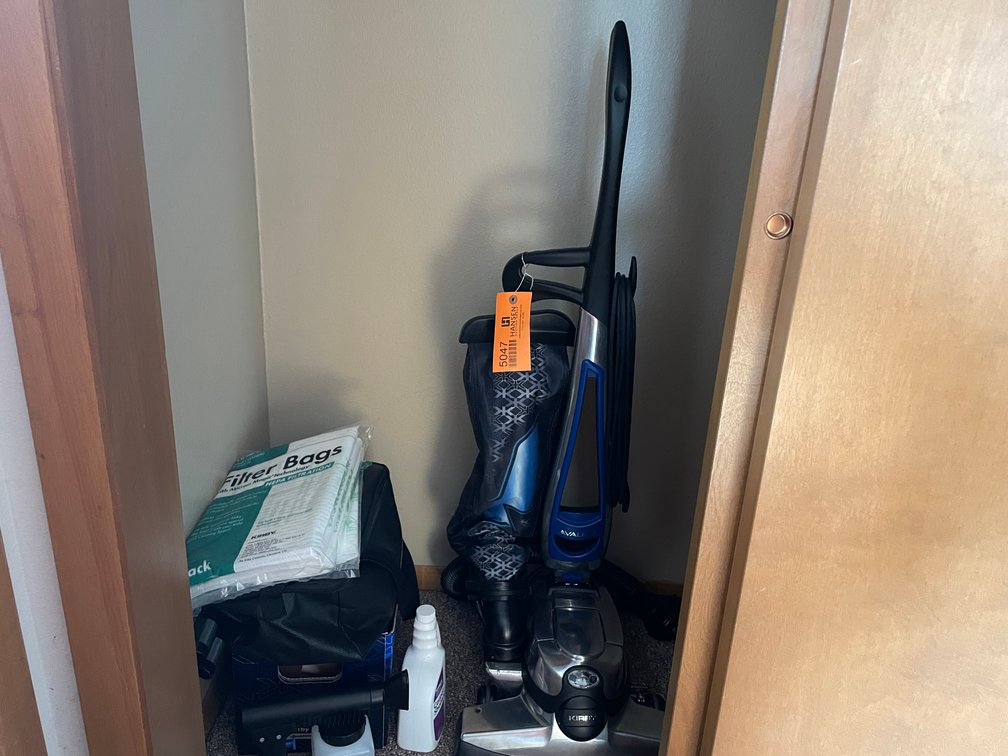 Kirby Avalir 2 Vacuum