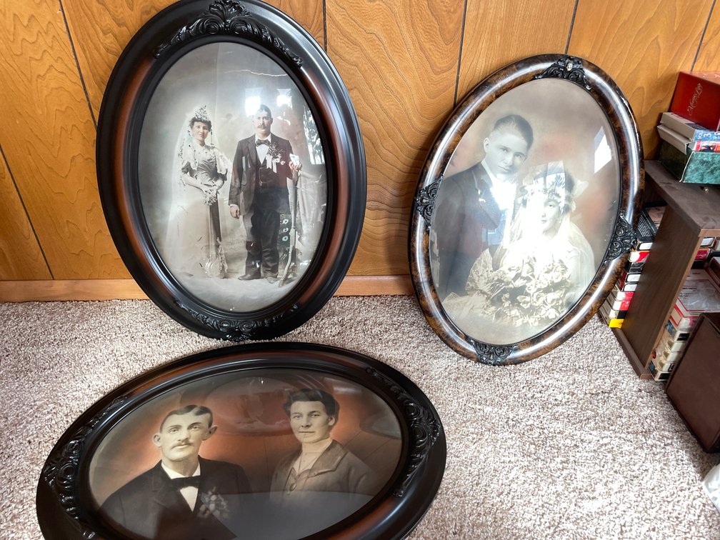 (3) Vintage Oval Picture Frames