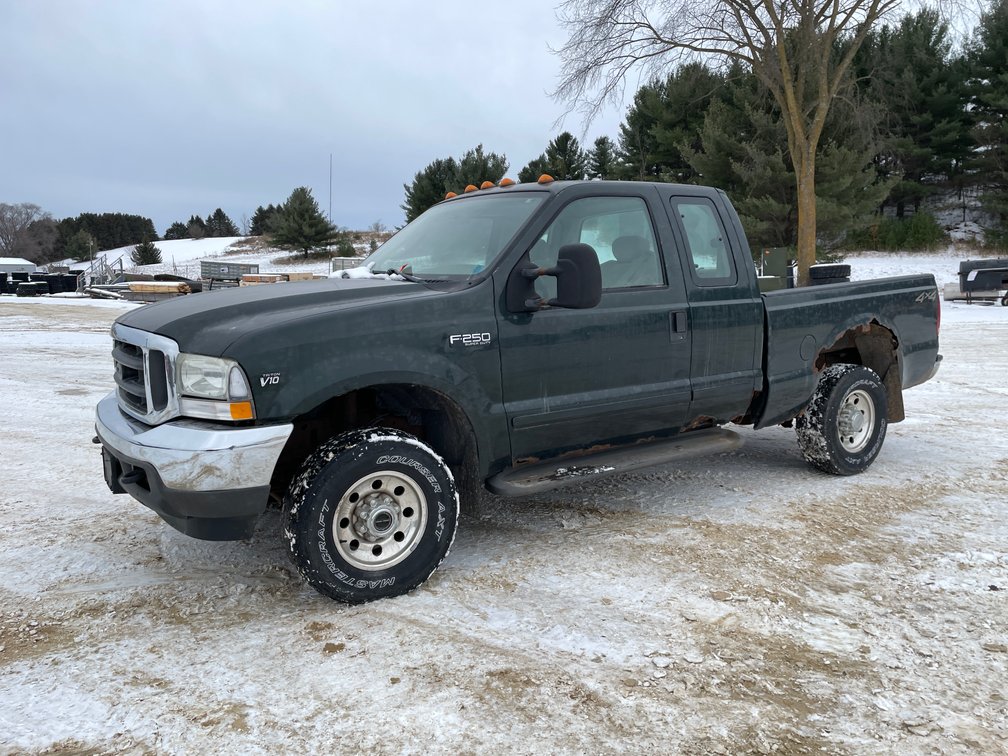 2003 Ford F250 (Has WI Title) 