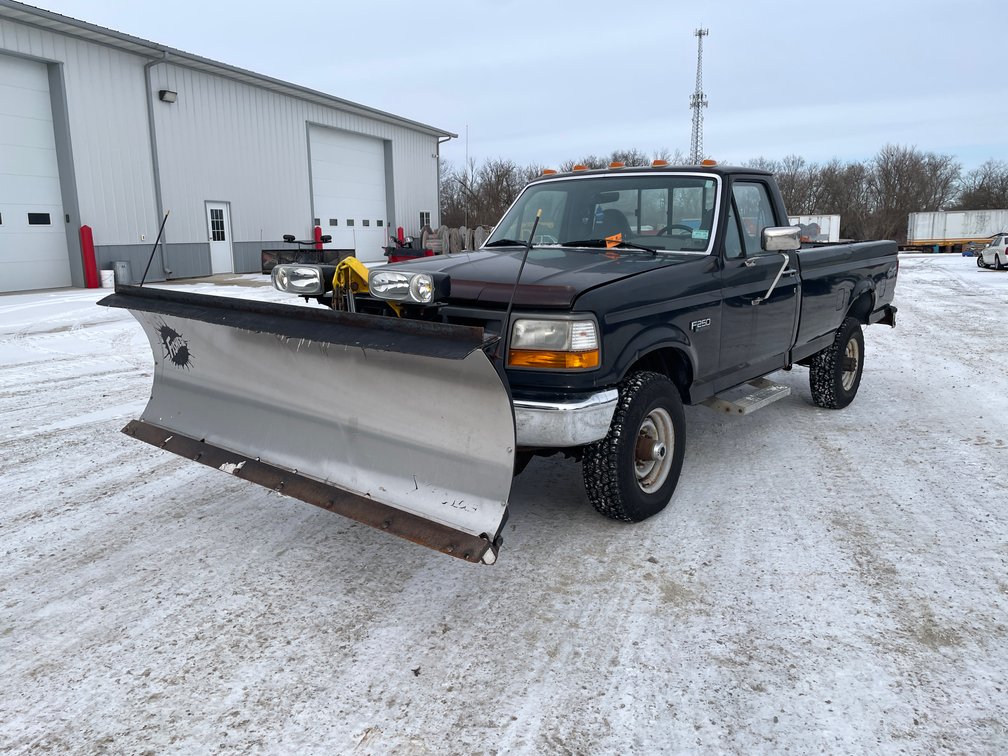 1996 Ford F-250 Plow Truck (Has WI Title)