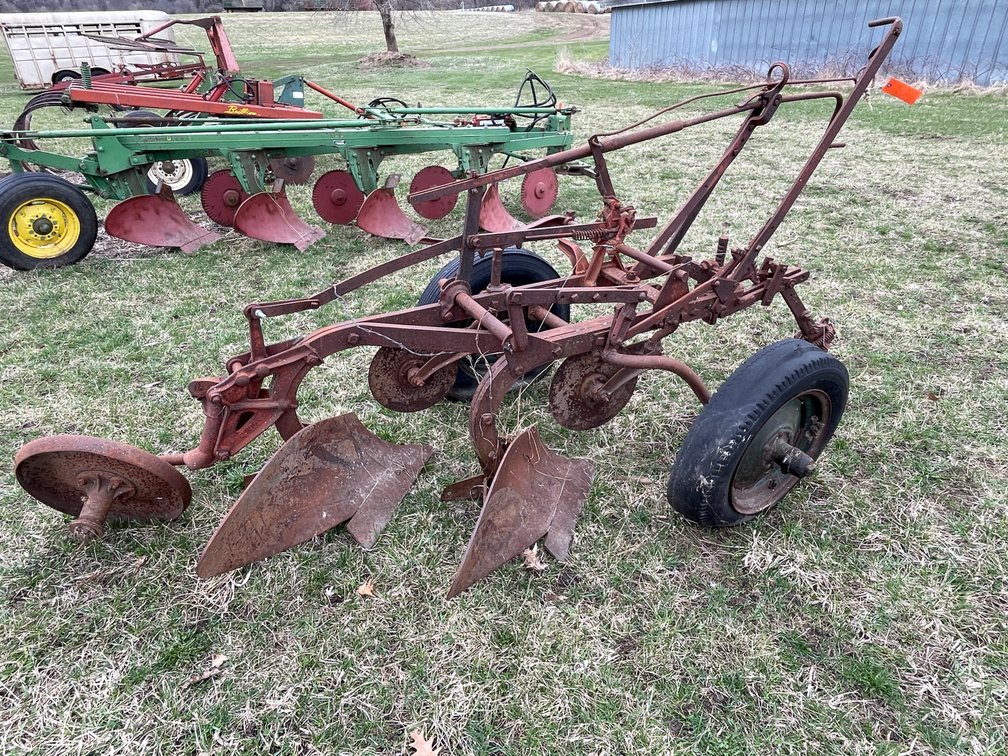 Oliver (2) Bottom Plow