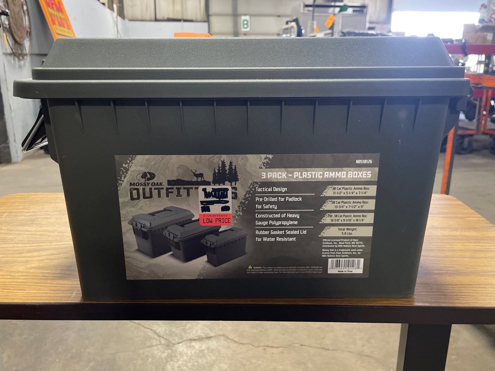 Ammo Box and Ammo (Neenah, WI)