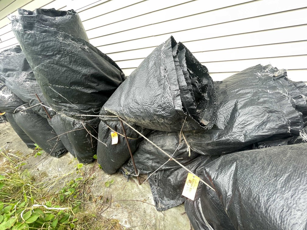 (4) Concrete Insulation Blankets