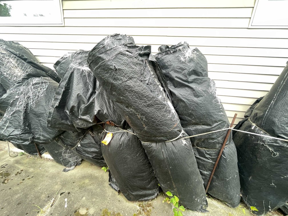 (4) Concrete Insulation Blankets