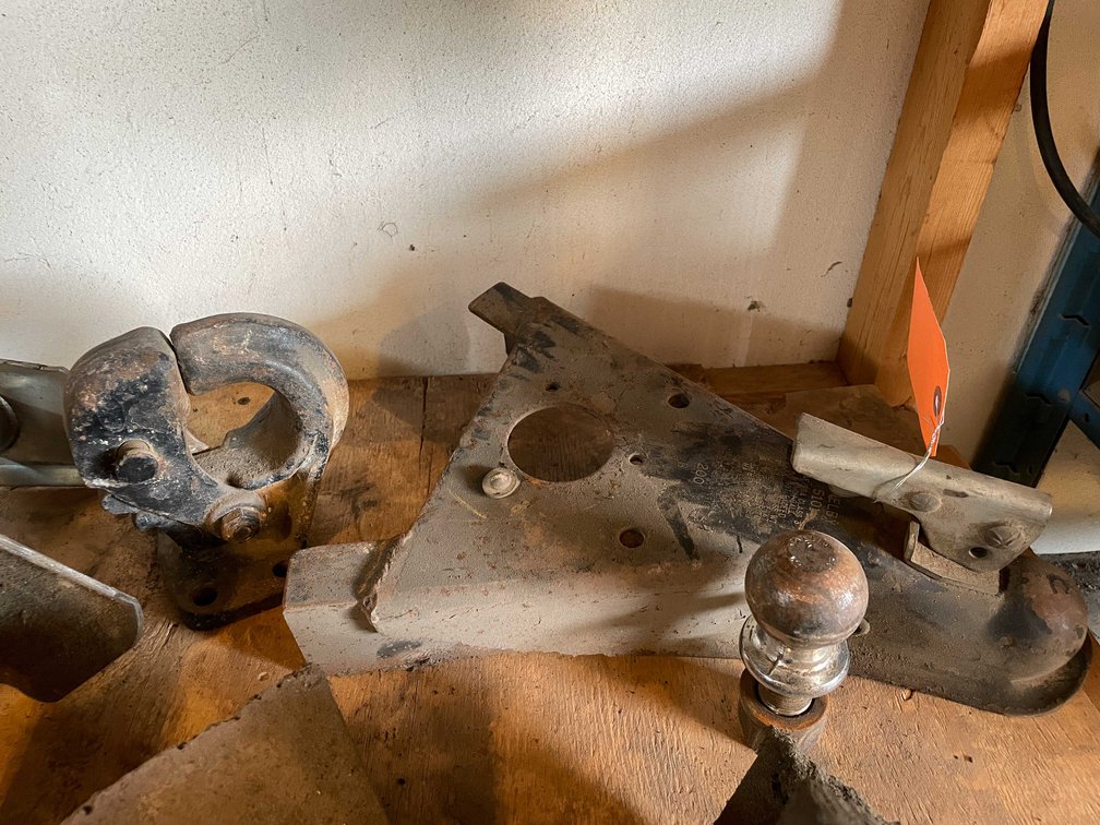 (3) Hitch Pieces