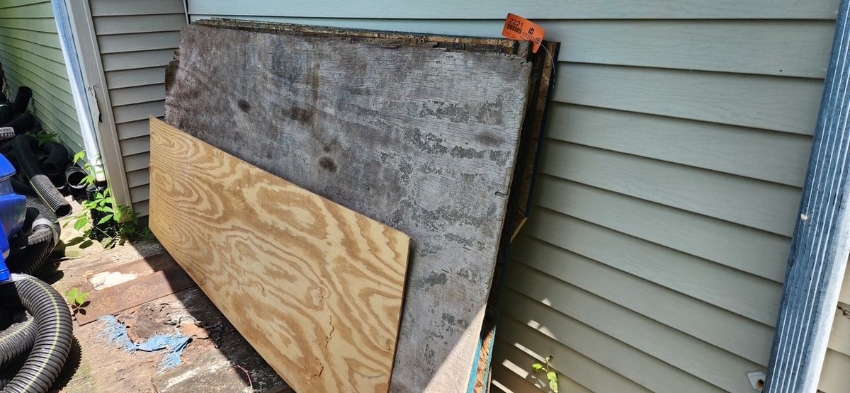 4'x 8' Plywood and Partial Board