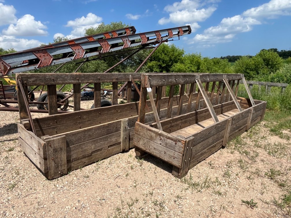 Steer Feeders