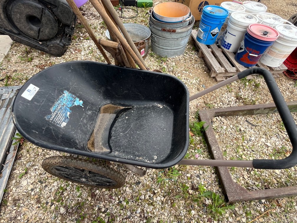 Garden Carts 