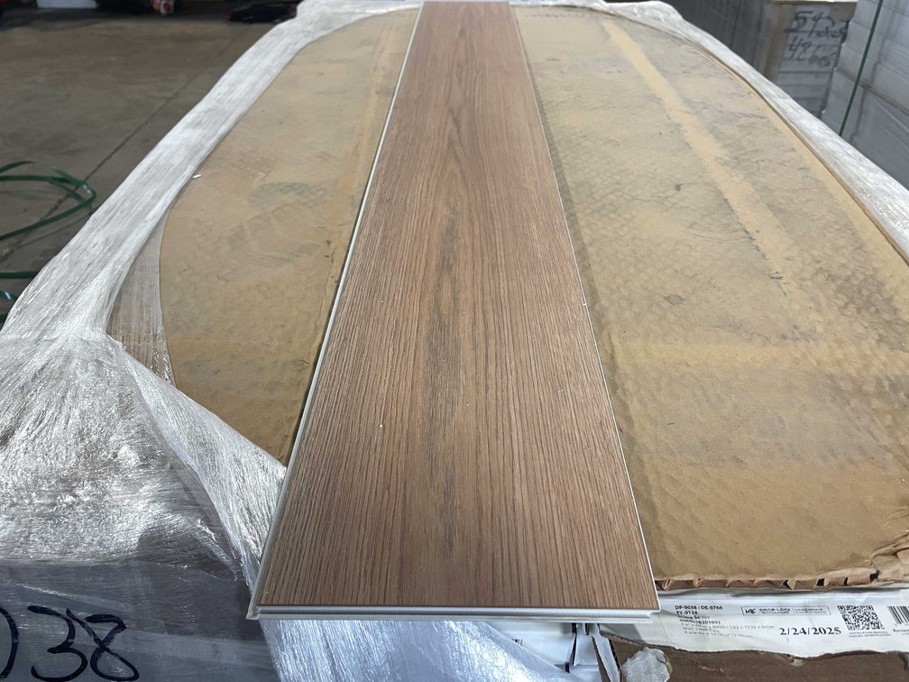 (48) CTNS Neptune Valor WATERPROOF Vinyl Click Flooring Planks
