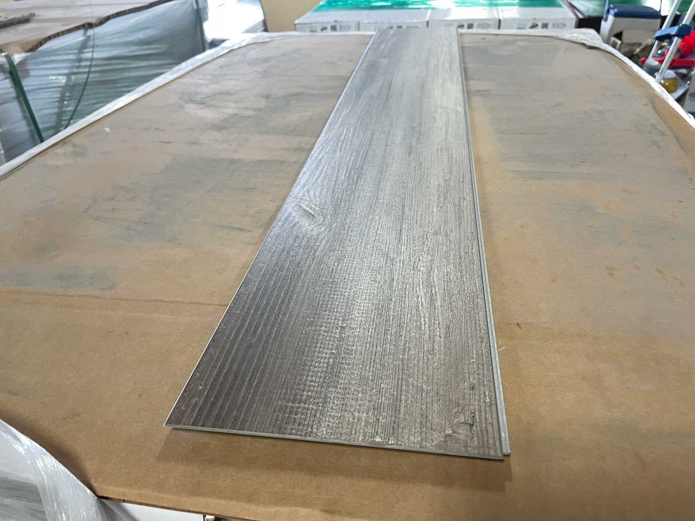 (48) CTNS Asheville Oak WATERPROOF Vinyl Click Flooring Planks