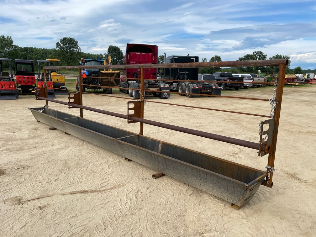 A&K Best Freestanding Cattle Feeder Panel 