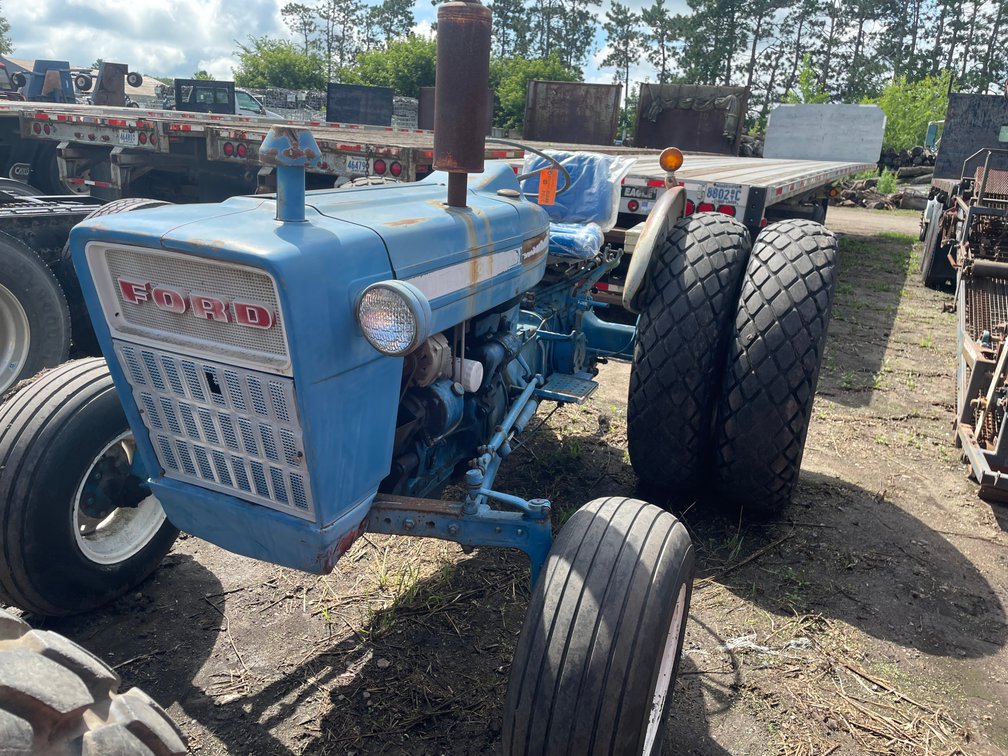 Ford 3000 Tractor (Ham Lake, MN)
