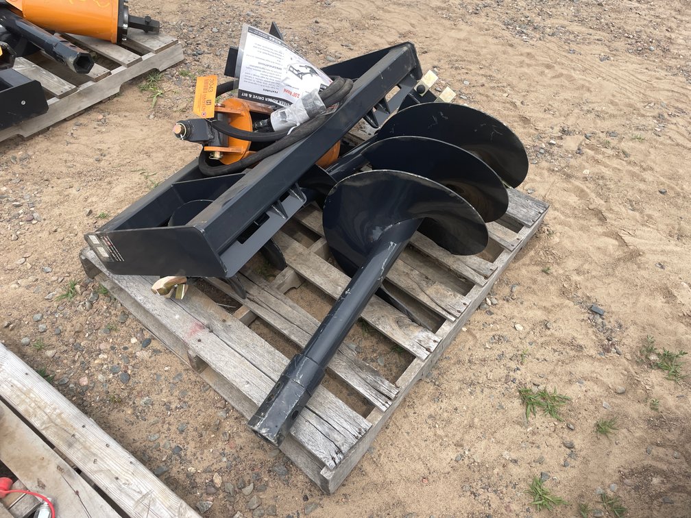 Unused 2025 Wolverine Skid Steer Auger Drive and Bit Attachment