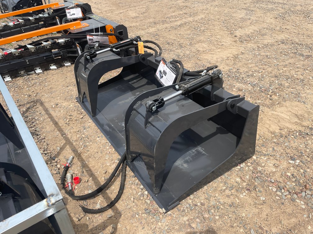 Unused 2025 Wolverine Skid Steer Grapple Bucket Attachment