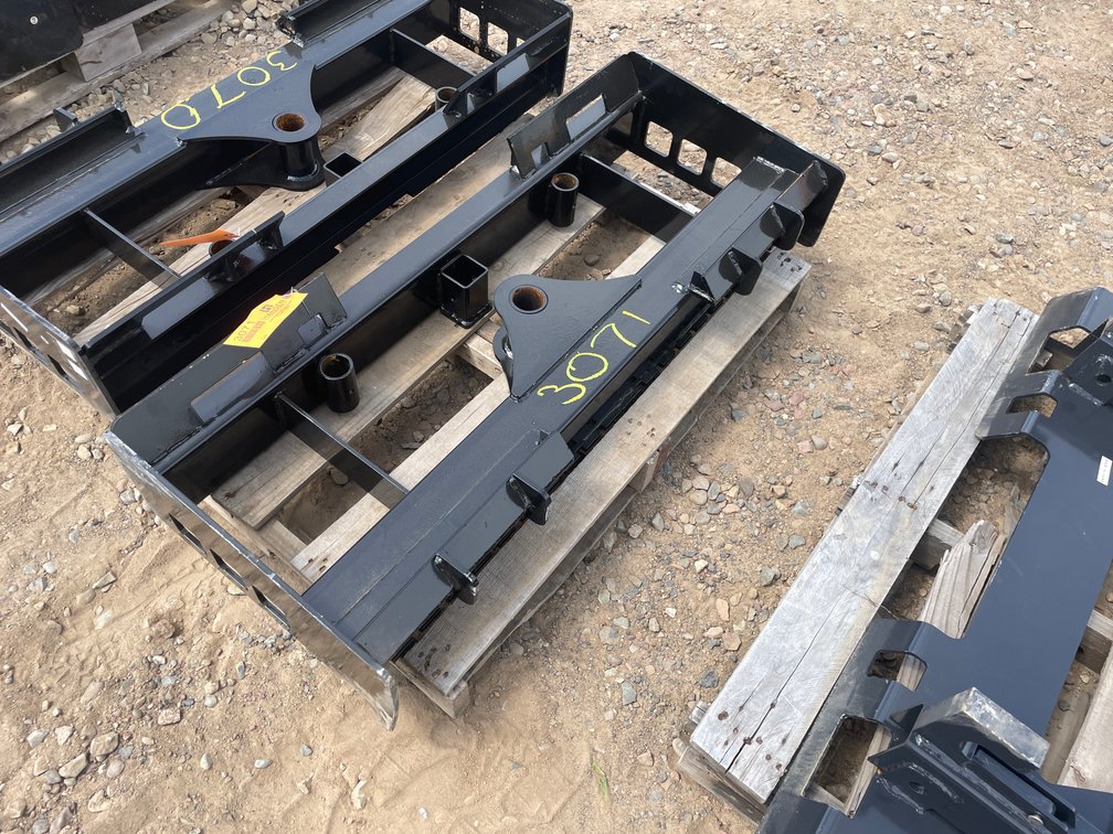 Unused 2025 Wolverine Pallet Fork Frame Attachment