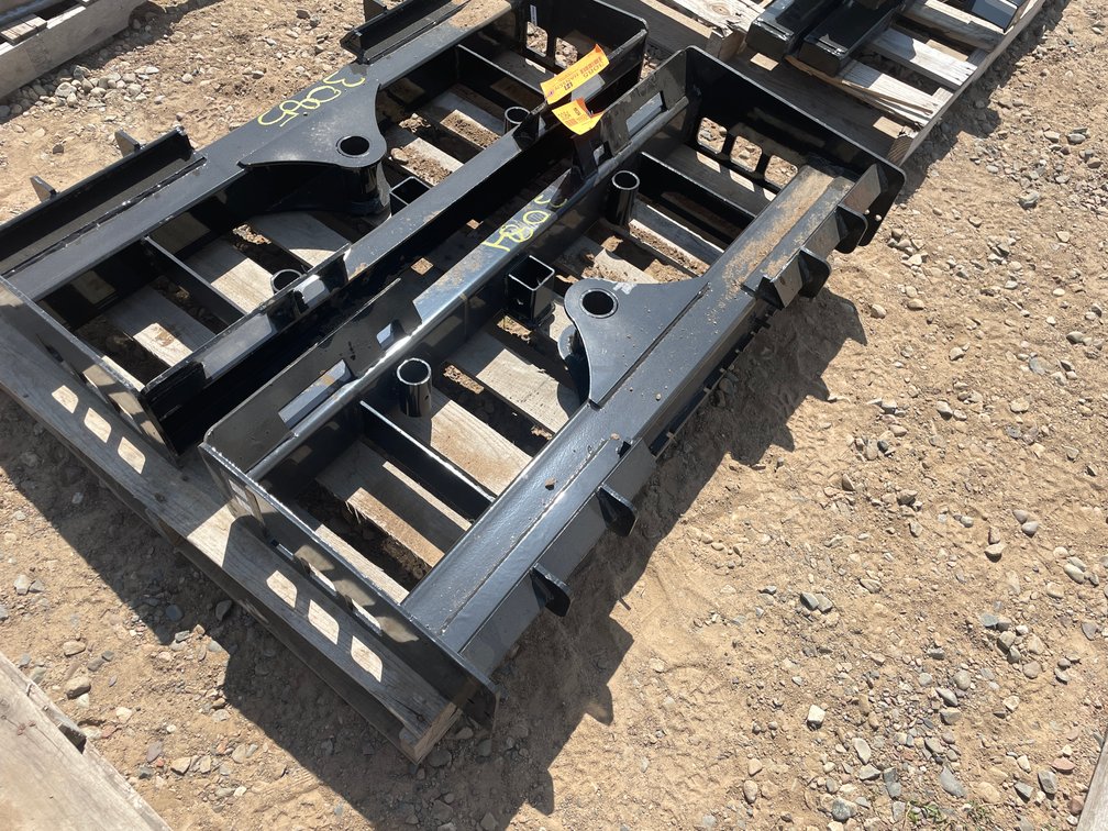 Unused 2025 Wolverine Pallet Fork Frame Attachment
