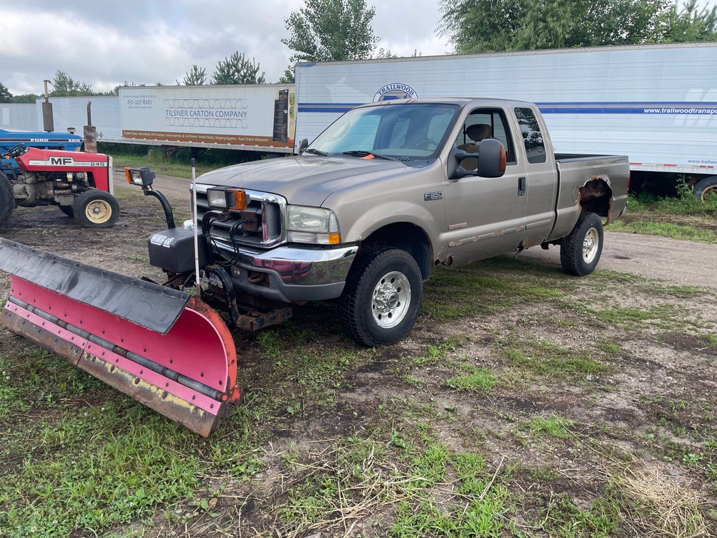 2003 Ford F-350 Super Duty (Has MN Title) (Ham Lake, MN)