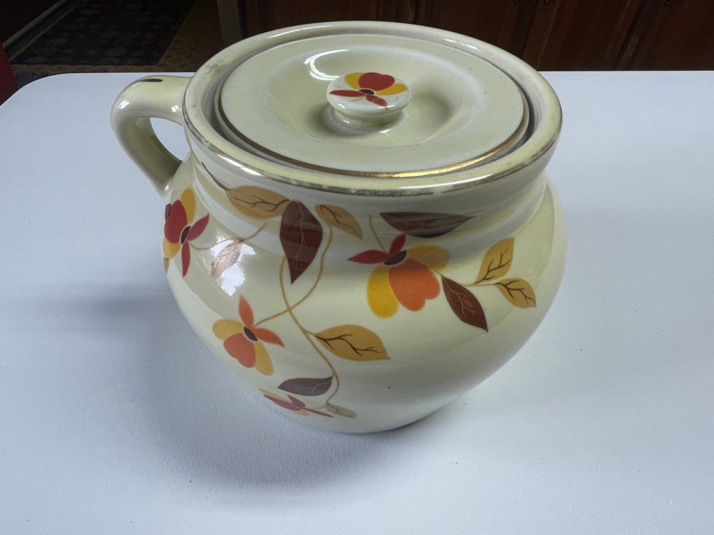 Hall Jewel Tea Autumn Leaf Bean Pot