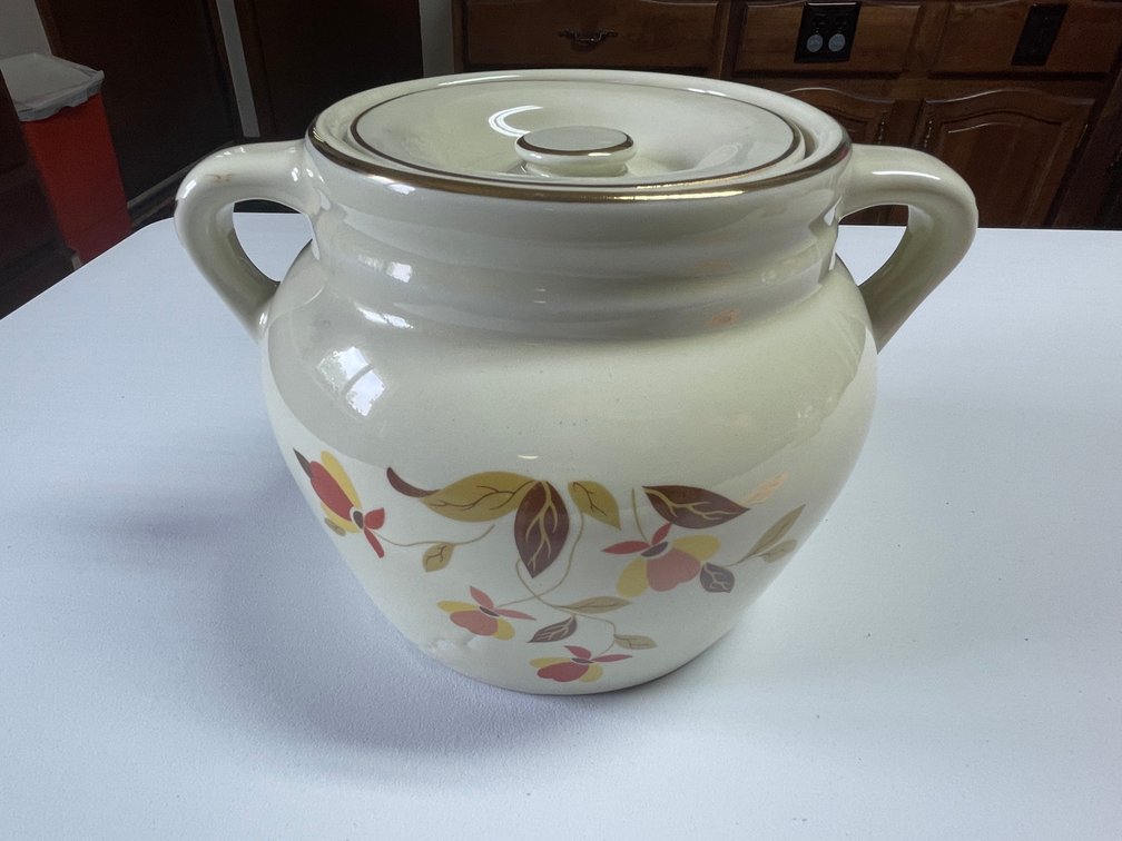 Hall Jewel Tea Autumn Leaf Bean Pot