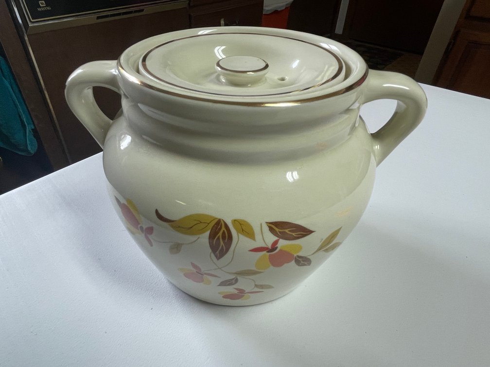 Hall Jewel Tea Autumn Leaf Double Handled Bean Pot