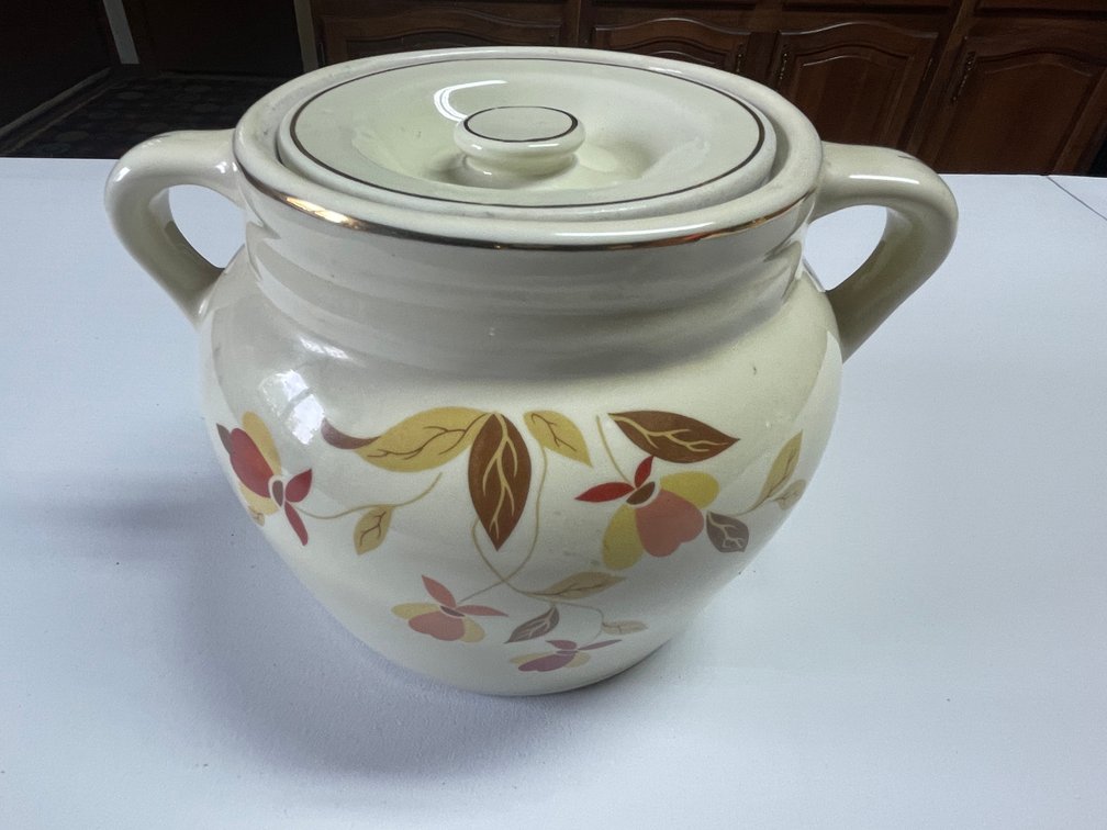 Hall Jewel Tea Autumn Leaf Double Handled Bean Pot