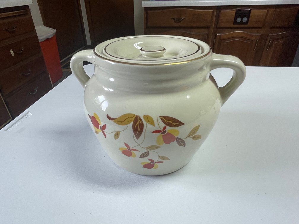Hall Jewel Tea Autumn Leaf Bean Pot