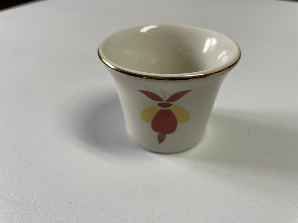 Hall Jewel Tea Autumn Leaf Oyster Cup