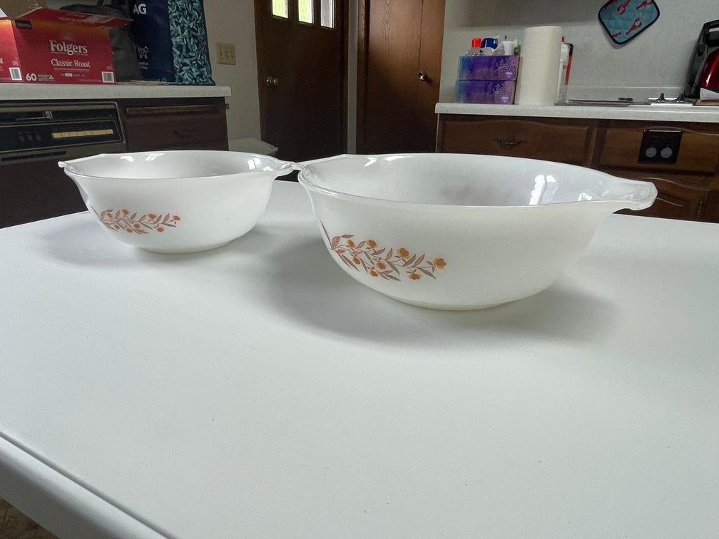 Hall Jewel Tea Autumn Leaf (2) Piece Bowl Set