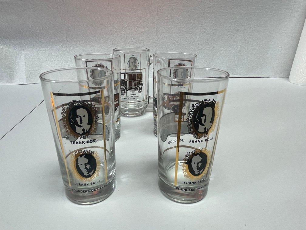 Set of (4)  Jewel Tea Salesman Glasses