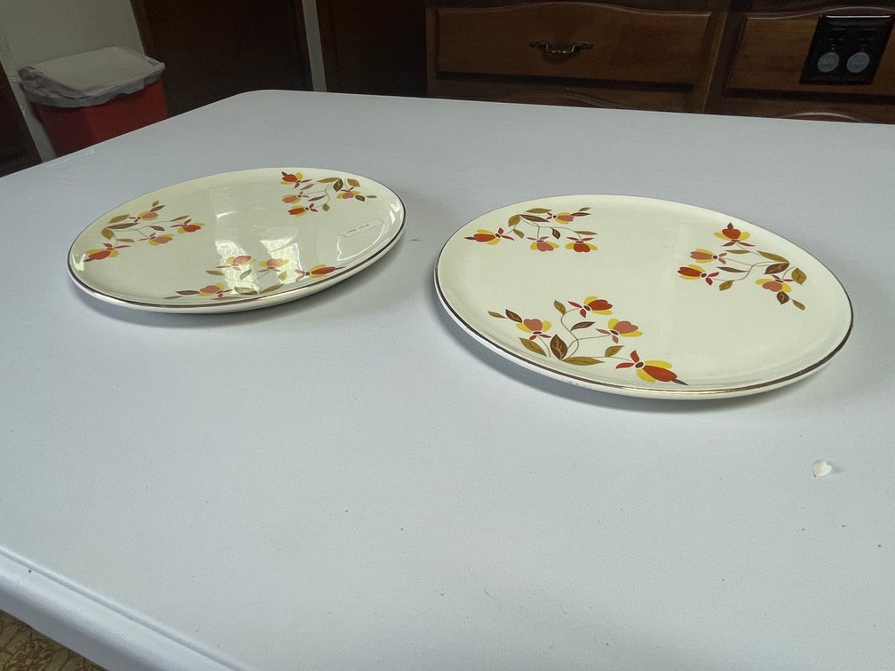 (2) Hall Jewel Tea Autumn Leaf Cake Plates