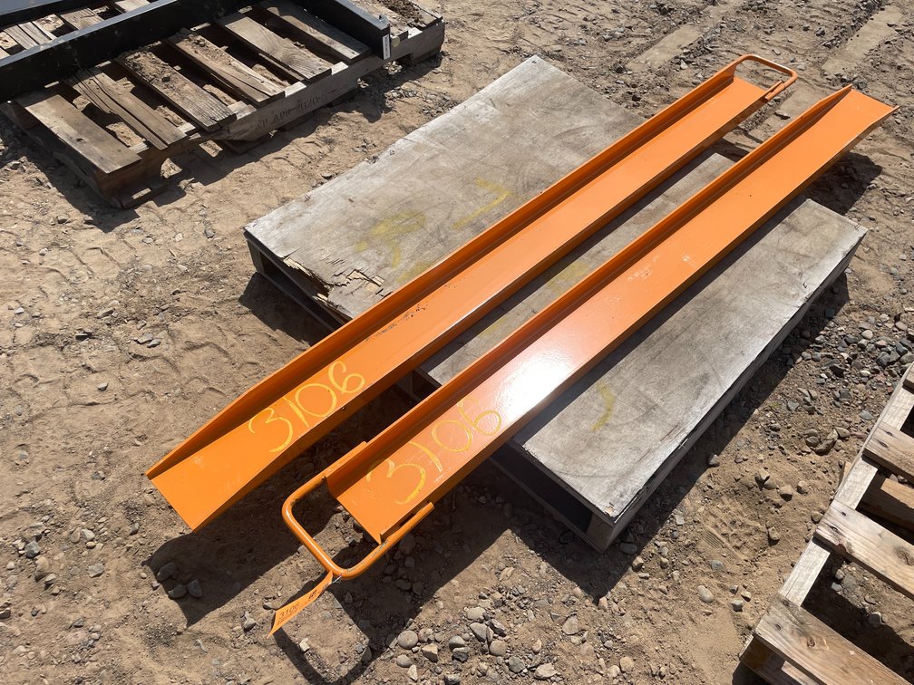 Unused 2025 Wolverine Skid Steer Pallet Fork Extensions