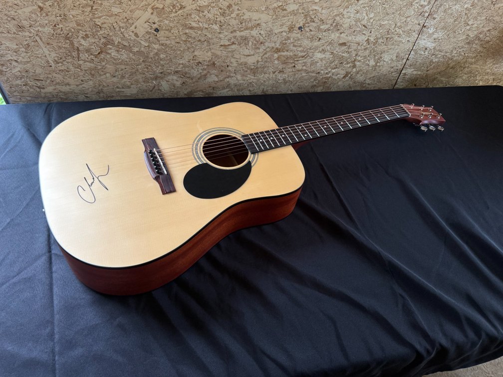 Chris Janson Guitar 