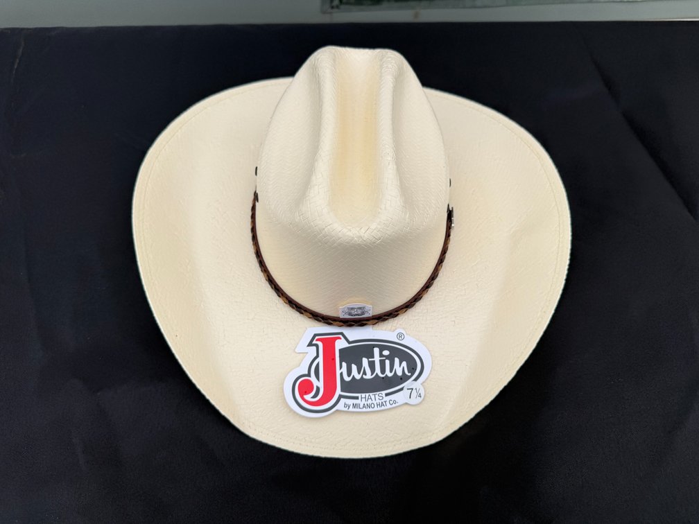 Chris Janson Cowboy Hat