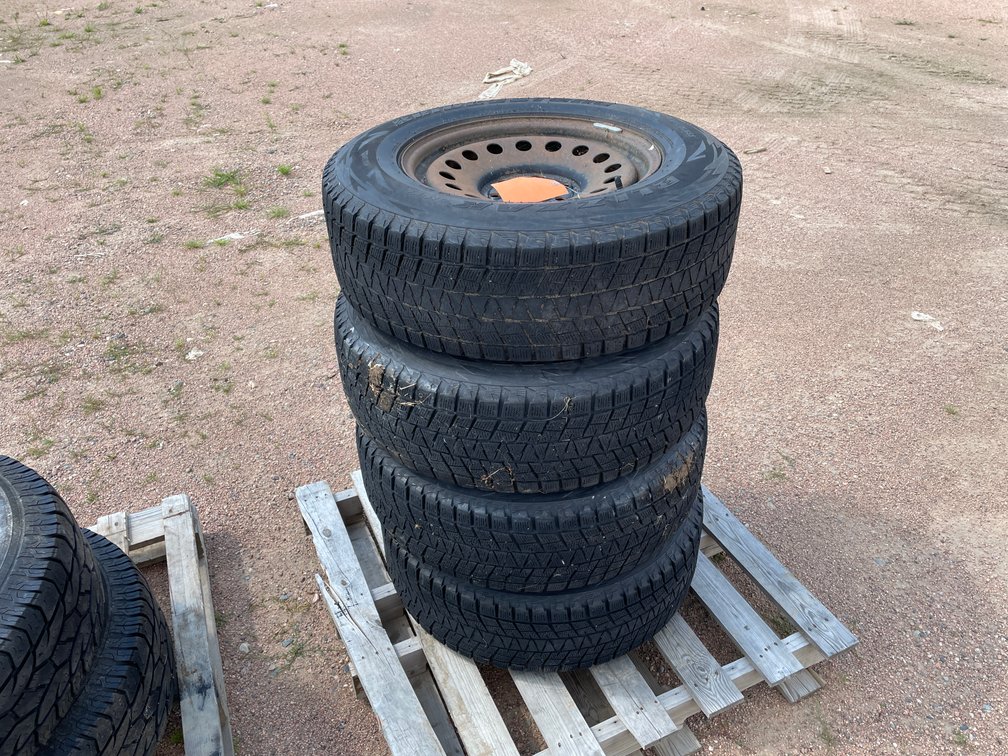 Set of (4) Tires on Rims