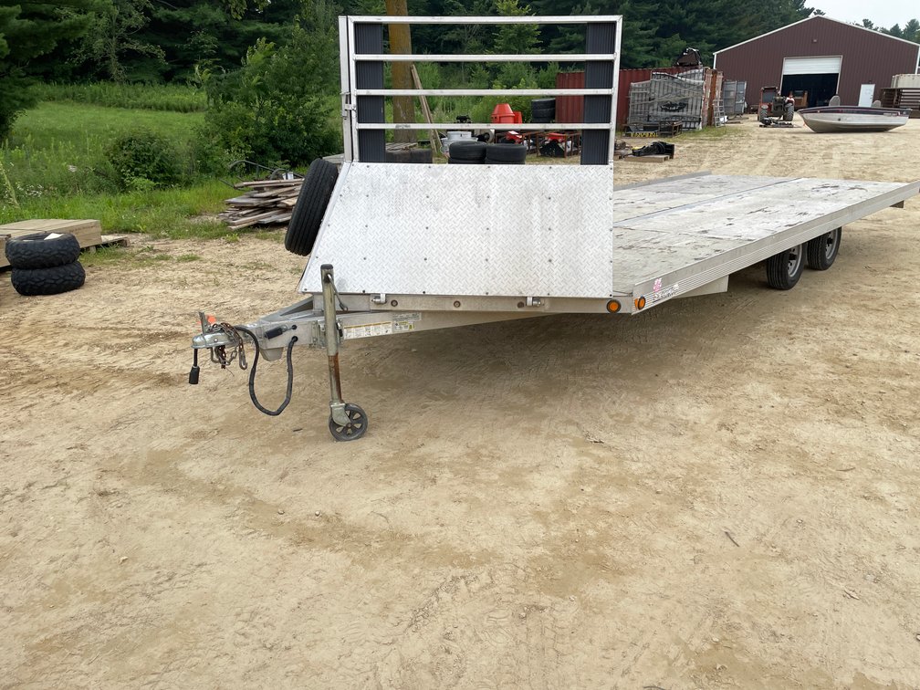 2014 Alcom 25' Sno Pro Snowmobile Trailer (Has MN Title)