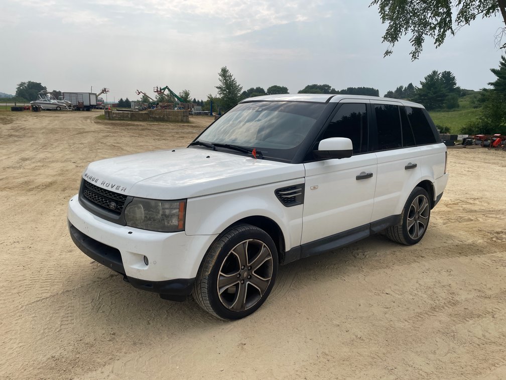 2011 Land Rover Sport HSE Luxury (Has WI Salvage Title) 