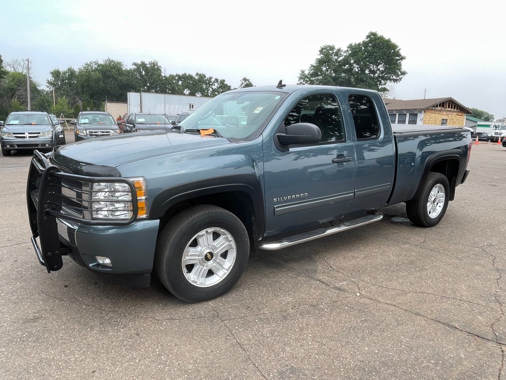 2011 Chevrolet Silverado 1500 Extended Cab Pickup (Has WI Title)