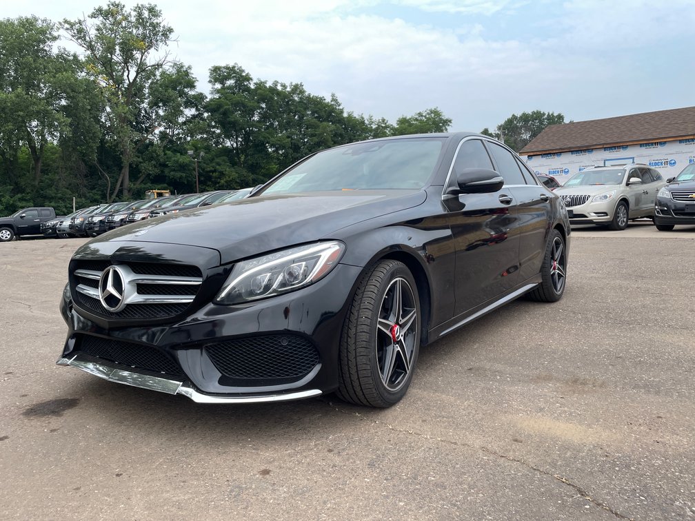 2016 Mercedes Benz C300 4 Matic (Has WI Title)