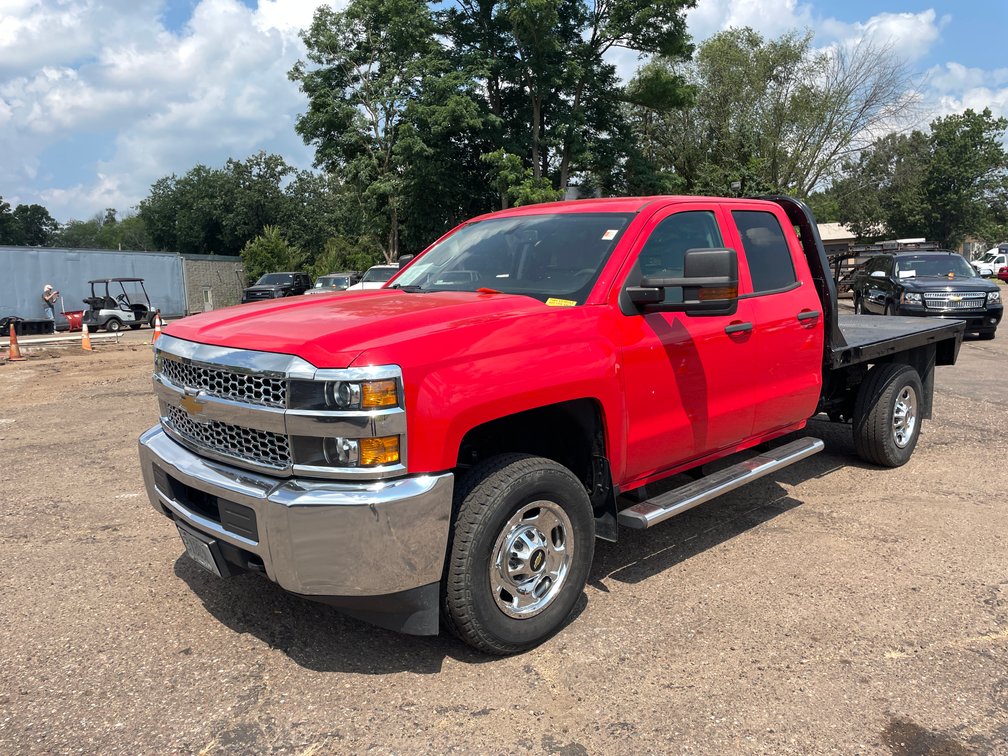 2019 Chevrolet Silverado 2500 Club Cab Flatbed Truck (Has WI Title)