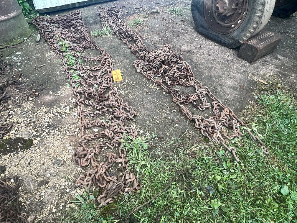 (2) Tire Chains